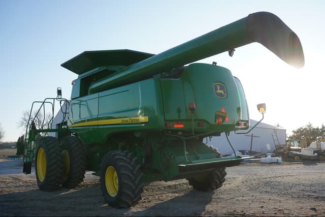Image of John Deere 9670 STS equipment image 3