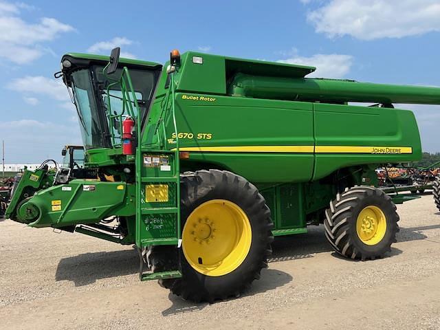 Image of John Deere 9670 STS Primary image