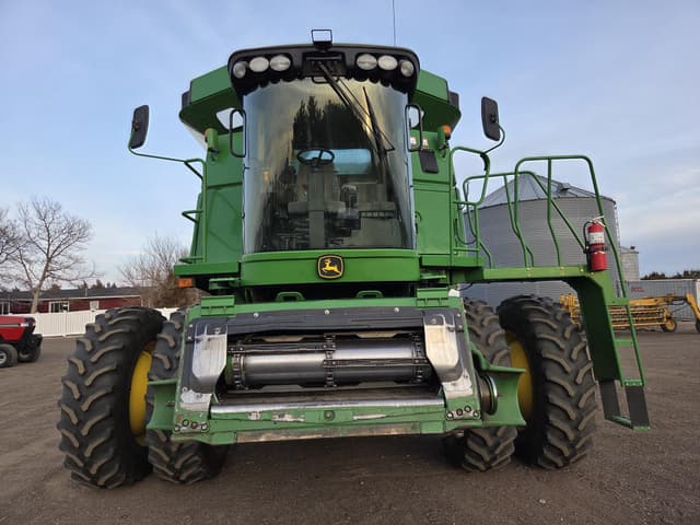 Image of John Deere 9670 STS equipment image 1