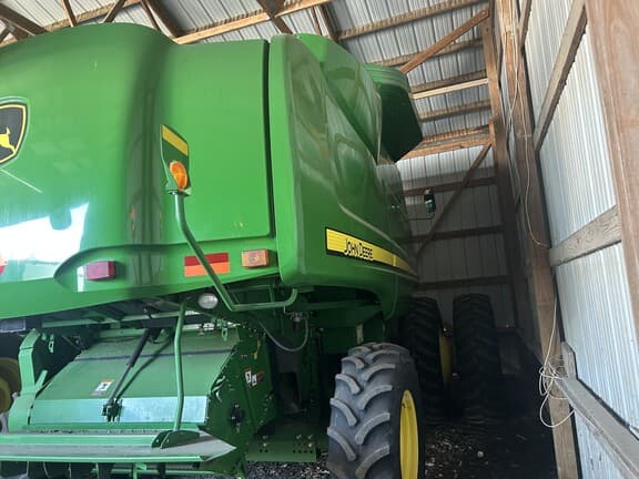 Image of John Deere 9670 STS equipment image 3