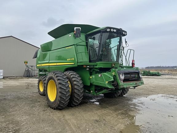 Image of John Deere 9670 STS equipment image 1