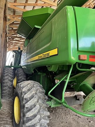Image of John Deere 9670 STS equipment image 4