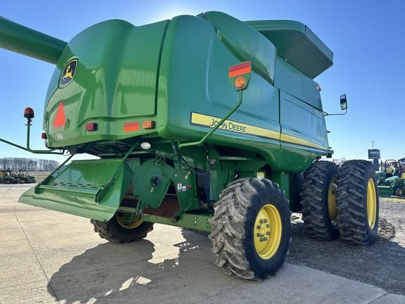 Image of John Deere 9670 STS equipment image 3