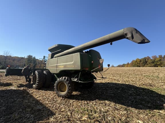 Image of John Deere 9670 STS equipment image 3