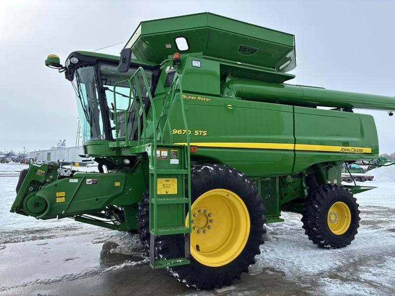 2011 John Deere 9670 STS Equipment Image0
