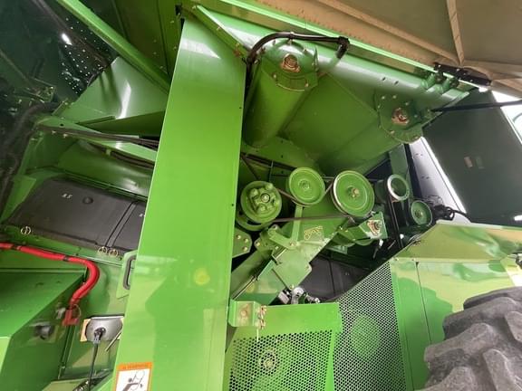 Image of John Deere 9670 STS equipment image 2