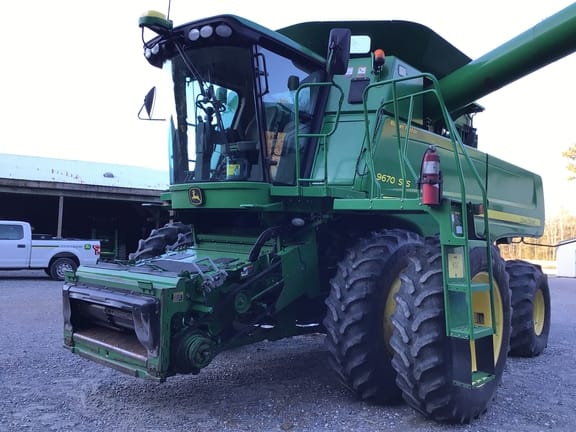 2011 John Deere 9670 STS Equipment Image0