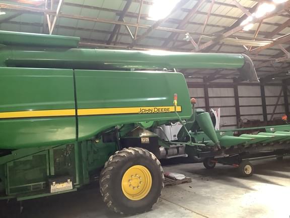 Image of John Deere 9670 STS equipment image 3