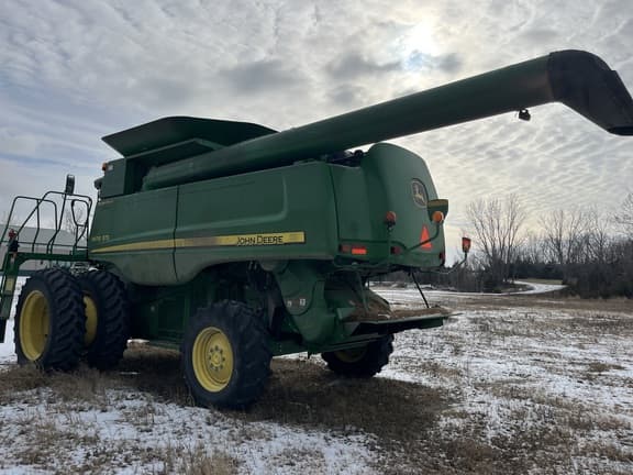 Image of John Deere 9670 STS equipment image 3
