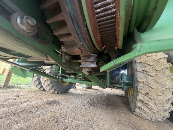 Image of John Deere 9770 STS equipment image 4