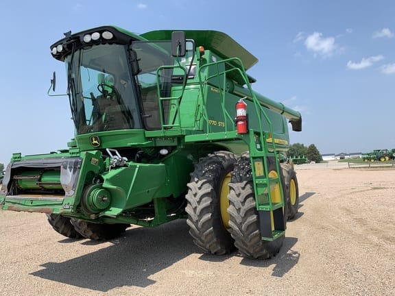 Main image John Deere 9770 STS