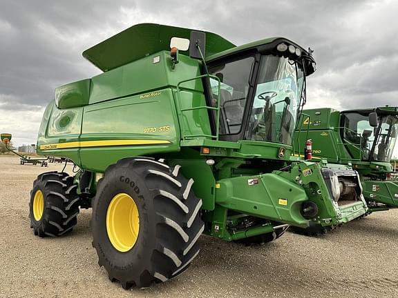 Image of John Deere 9770 STS Primary image