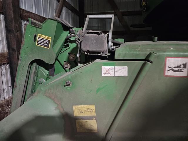 Image of John Deere 9770 STS equipment image 4