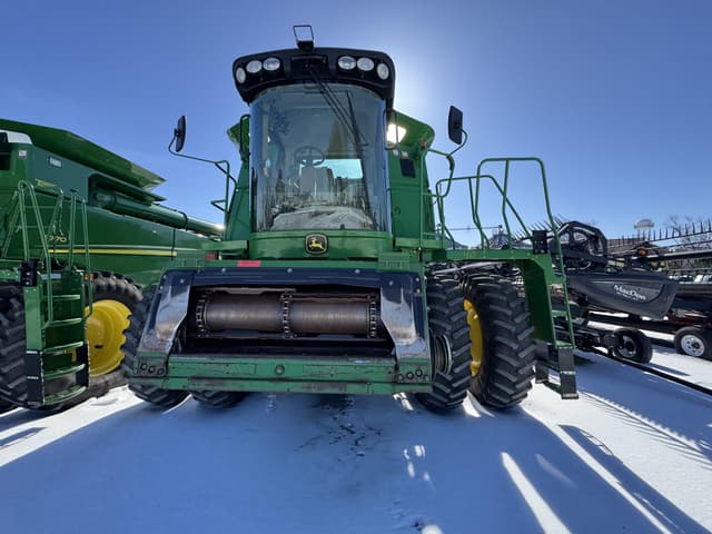 Image of John Deere 9770 STS equipment image 4