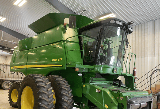 Main image John Deere 9770 STS