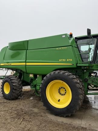 Main image John Deere 9770 STS