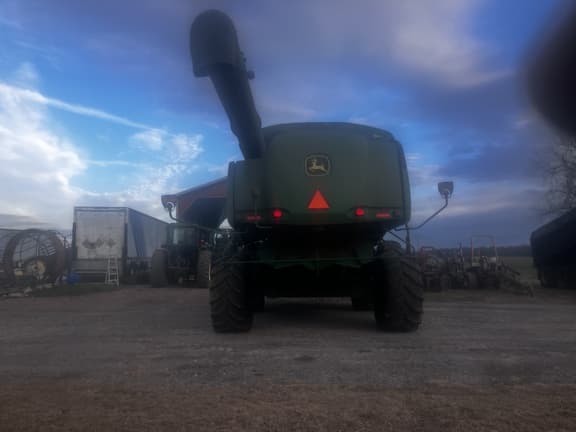 Image of John Deere 9770 STS equipment image 3