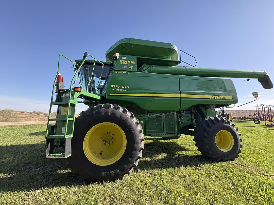 Image of John Deere 9770 STS Primary image