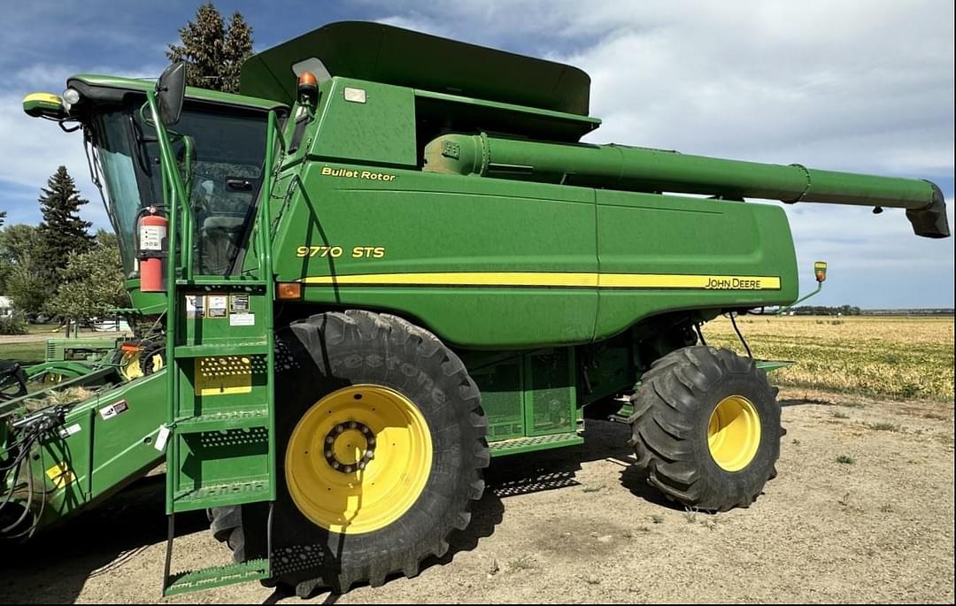 Image of John Deere 9770 STS Primary image