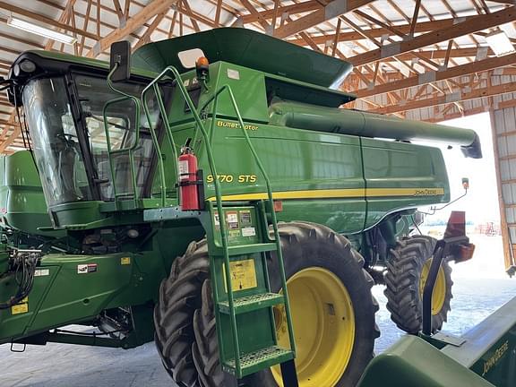 Image of John Deere 9770 STS Primary image