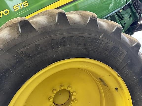 Image of John Deere 9770 STS equipment image 3