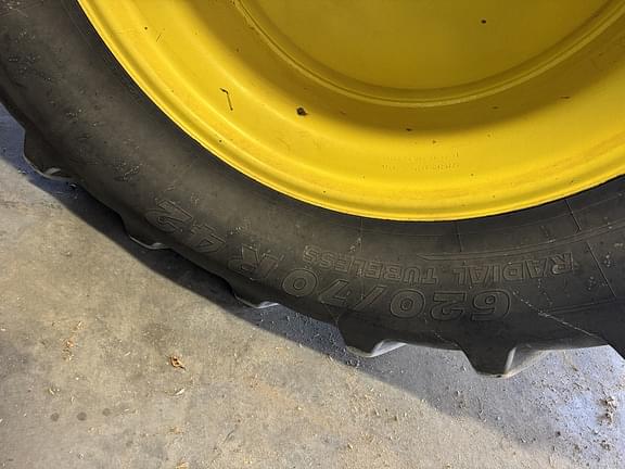 Image of John Deere 9770 STS equipment image 4