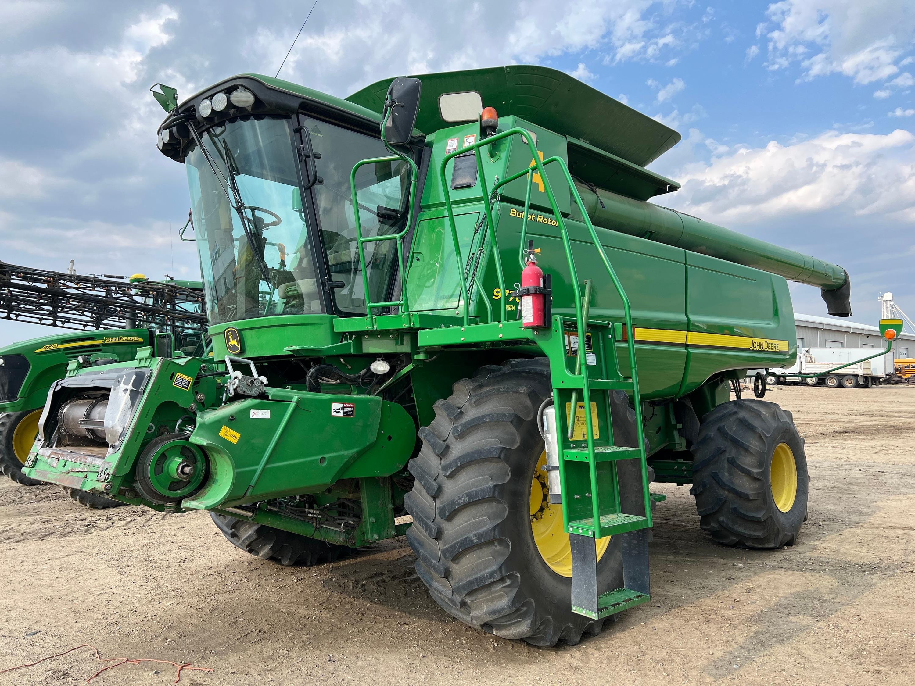 Main image John Deere 9770 STS