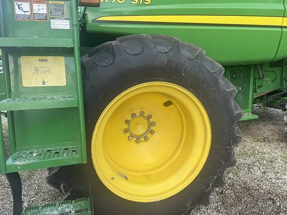 Image of John Deere 9770 STS equipment image 3