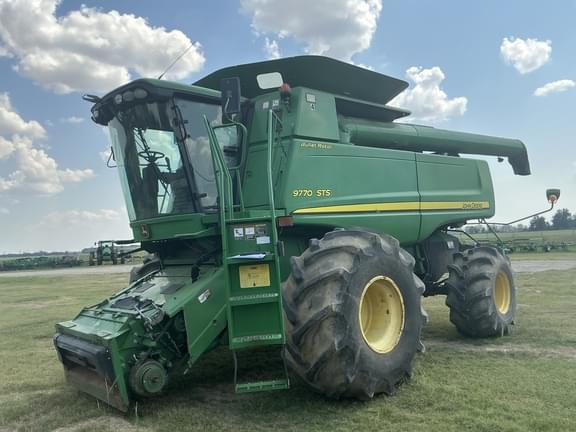 Image of John Deere 9770 STS Primary image