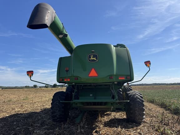 Image of John Deere 9870 STS equipment image 3