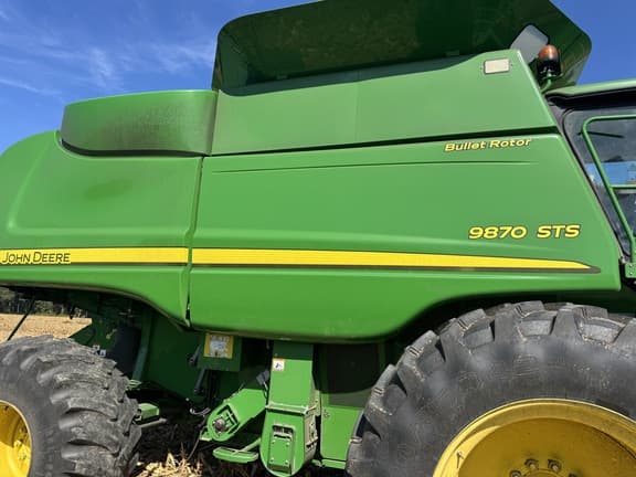 Image of John Deere 9870 STS equipment image 1