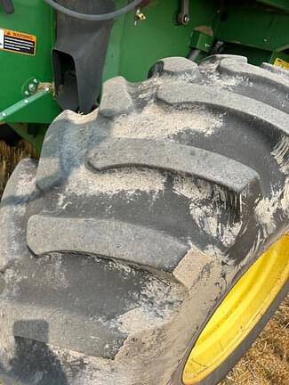 Image of John Deere 9870 STS equipment image 4