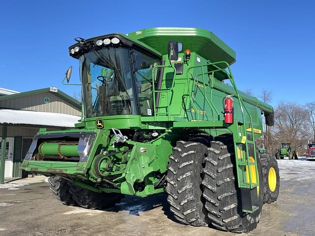 Image of John Deere 9870 STS equipment image 1