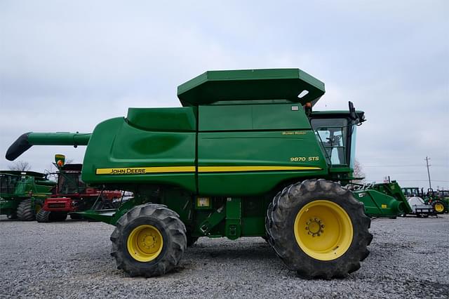 Image of John Deere 9870 STS equipment image 1