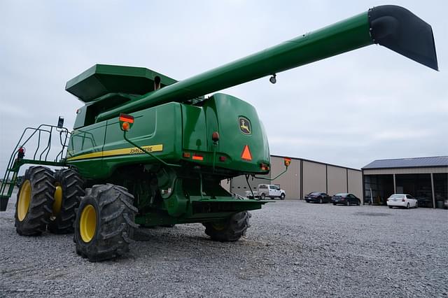 Image of John Deere 9870 STS equipment image 4