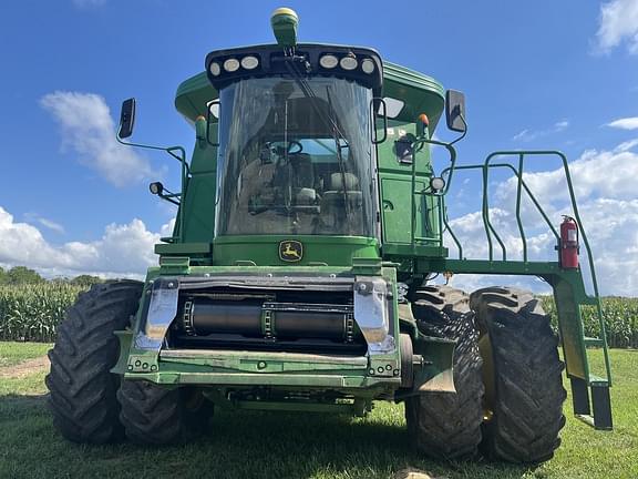 Image of John Deere 9870 STS equipment image 1