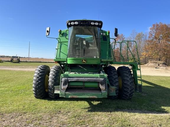 Image of John Deere 9870 STS equipment image 1