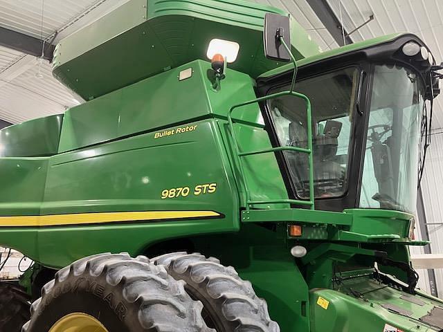 Image of John Deere 9870 STS equipment image 2