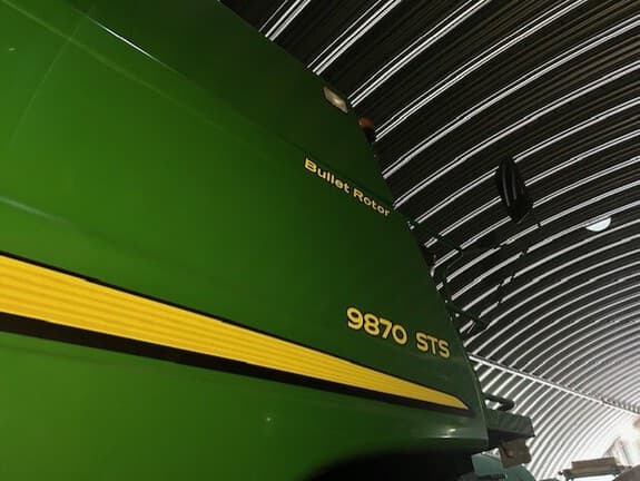 Image of John Deere 9870 STS equipment image 2
