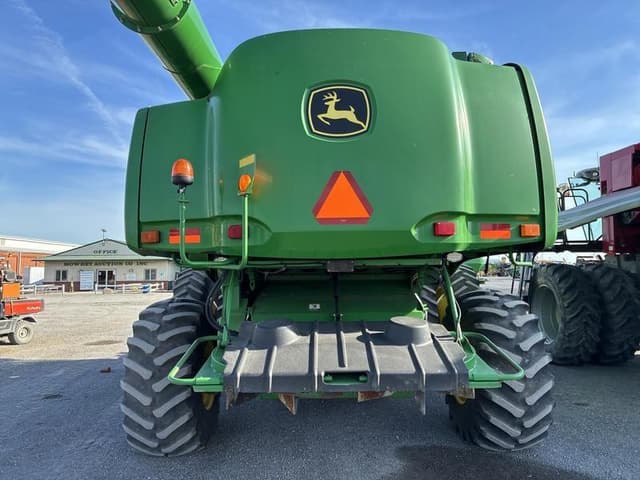 Image of John Deere 9870 STS equipment image 4