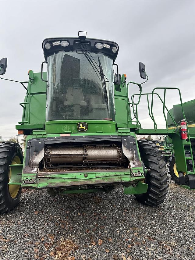 Image of John Deere 9870 STS equipment image 3