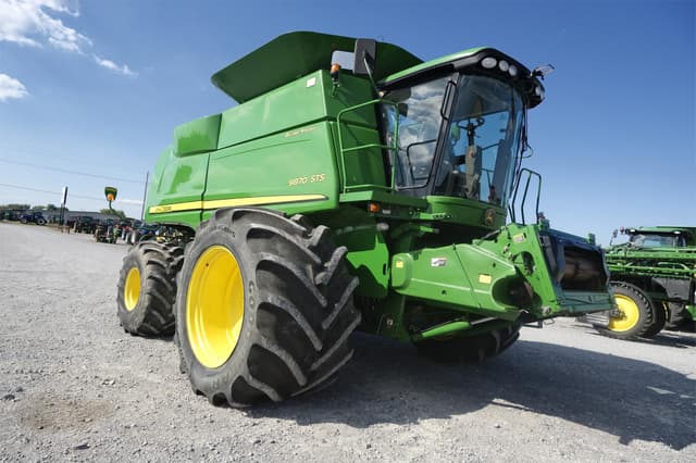 Image of John Deere 9870 STS equipment image 3