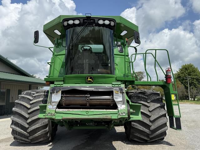 Image of John Deere 9870 STS equipment image 2