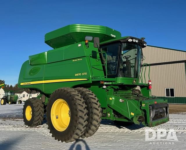 Image of John Deere 9870 STS equipment image 2