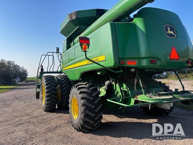 Image of John Deere 9870 STS equipment image 4