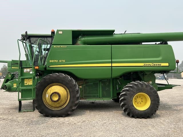 Image of John Deere 9870 STS equipment image 1