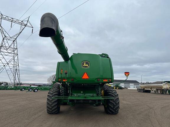 Image of John Deere 9870 STS equipment image 3