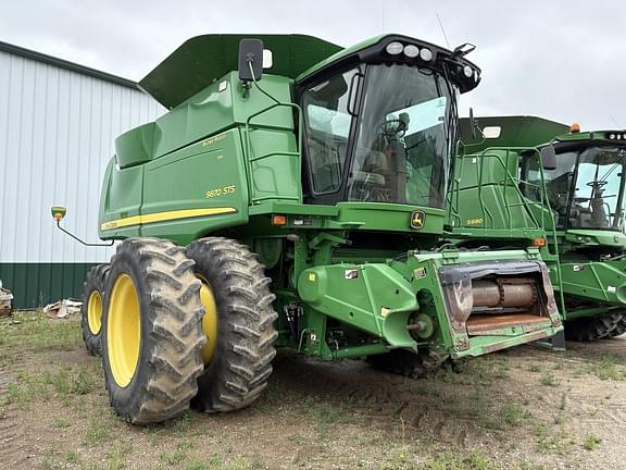 Image of John Deere 9870 STS equipment image 2