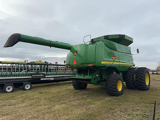 Image of John Deere 9870 STS equipment image 2