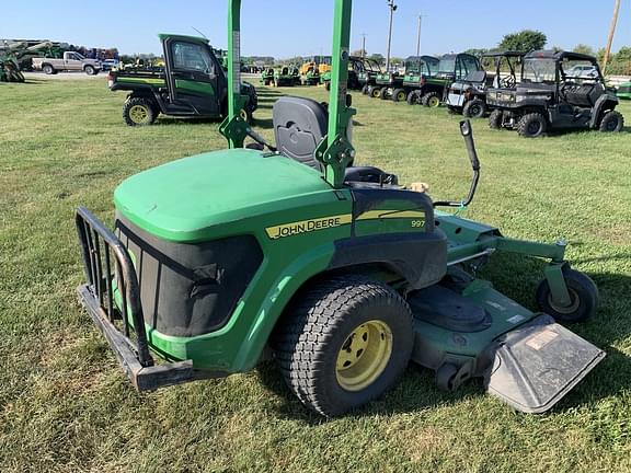 Image of John Deere 997 equipment image 3